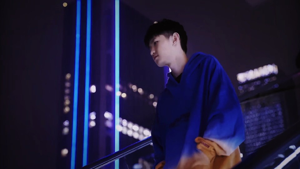 不仅是职业